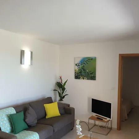 アパートホテル Les Hameaux De Bocca Del Oro ポルトヴェッキオ